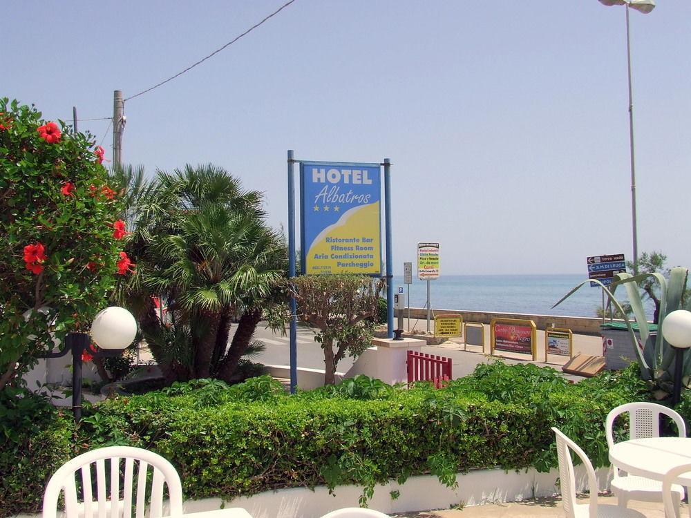 Hotel Albatros Torre Vado Extérieur photo