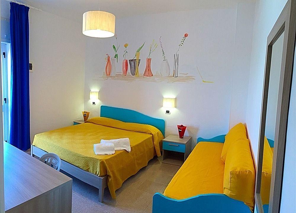 Hotel Albatros Torre Vado Extérieur photo